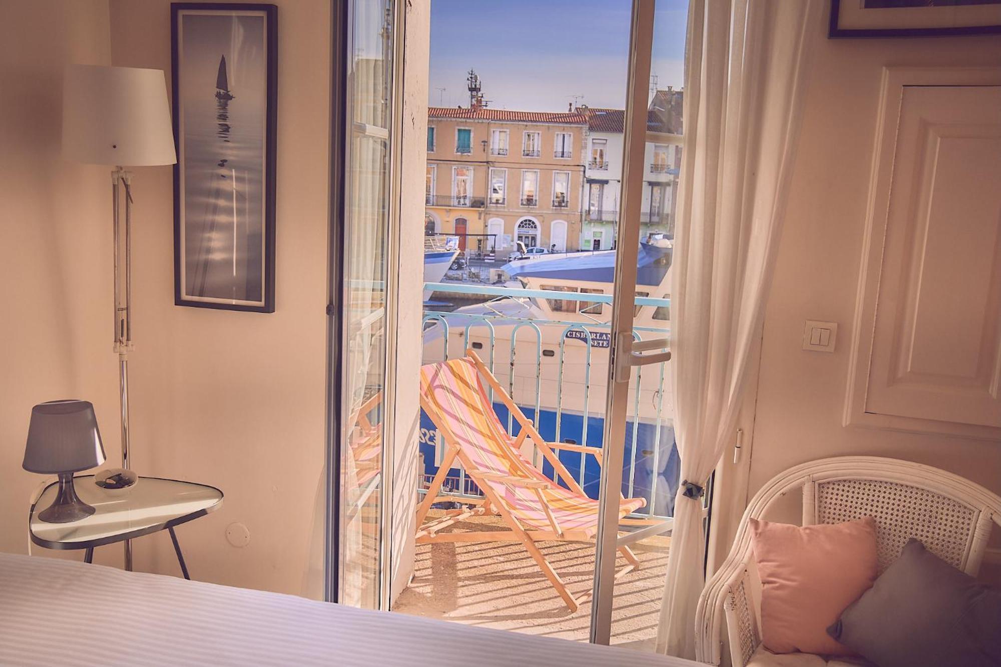 "Mario" BALCONS SUR LE CANAL ROYAL, belle vue, climatisé Sète Exterior foto