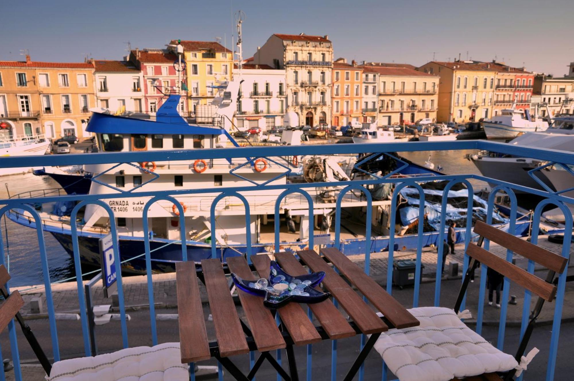 "Mario" BALCONS SUR LE CANAL ROYAL, belle vue, climatisé Sète Exterior foto